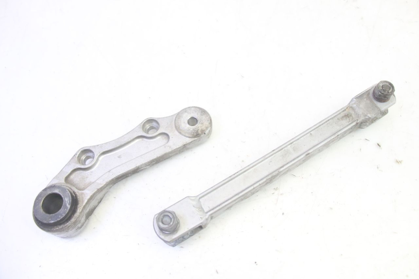 photo de SUPPORTO PINZA POSTERIORE KAWASAKI GPZ RX 1000 (1986 - 1988) - Vista principale