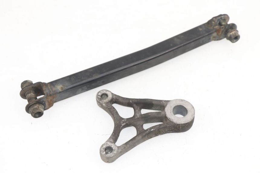 photo de SUPPORTO PINZA FRENO POSTERIORE SUZUKI GS GSE 500 (2001 - 2003)