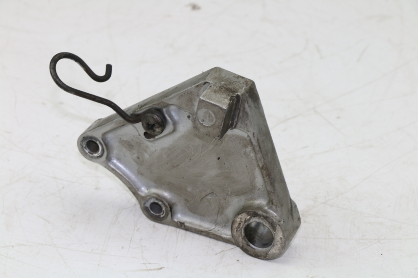 photo de SUPPORTO PINZA FRENO POSTERIORE HYOSUNG COMET GT 125 (2002 - 2007)
