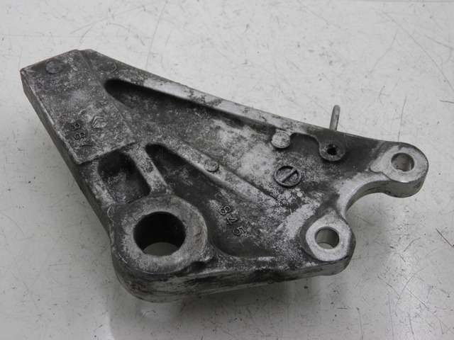 photo de SUPPORTO PINZA FRENO POSTERIORE KAWASAKI ZR 7 750 (1999 - 2001)