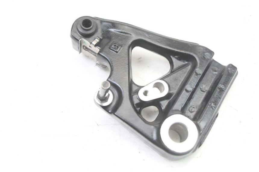 photo de SUPPORTO PINZA POSTERIORE ROYAL ENFIELD HYMALAYAN 410 (2016 - 2023)