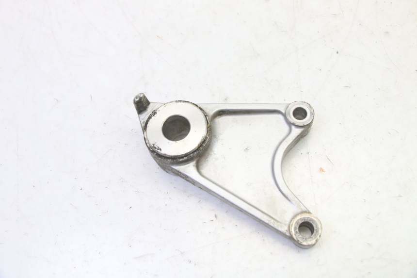 photo de SUPPORTO PINZA POSTERIORE TRIUMPH SPRINT 900 (1995 - 1998)