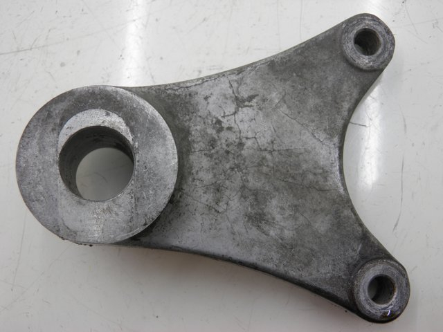 photo de SUPPORTO PINZA FRENO POSTERIORE SUZUKI GSF N BANDIT 600 (1996 - 1999)