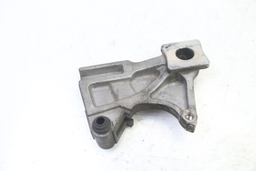 photo de SUPPORTO PINZA POSTERIORE SUZUKI SV S 650 (2003 - 2009)