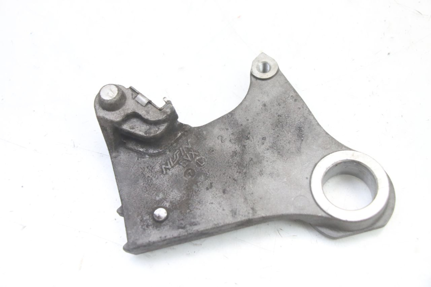 photo de SUPPORTO PINZA POSTERIORE YAMAHA FZ6 FAZER S2 600 (2007 - 2011)