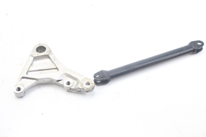 photo de SUPPORTO PINZA FRENO POSTERIORE YAMAHA FZS FAZER 600 (1998 - 2001)