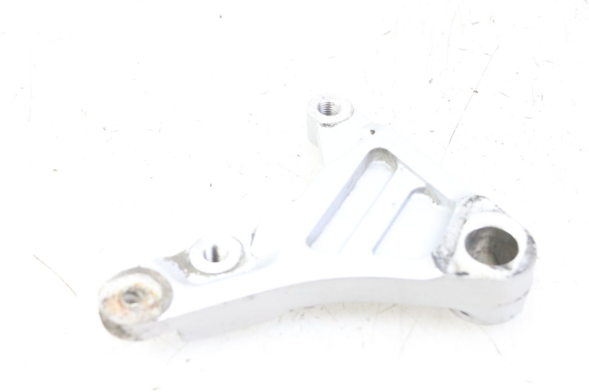 photo de SUPPORTO PINZA FRENO POSTERIORE YAMAHA FZS FAZER 600 (2001 - 2003)