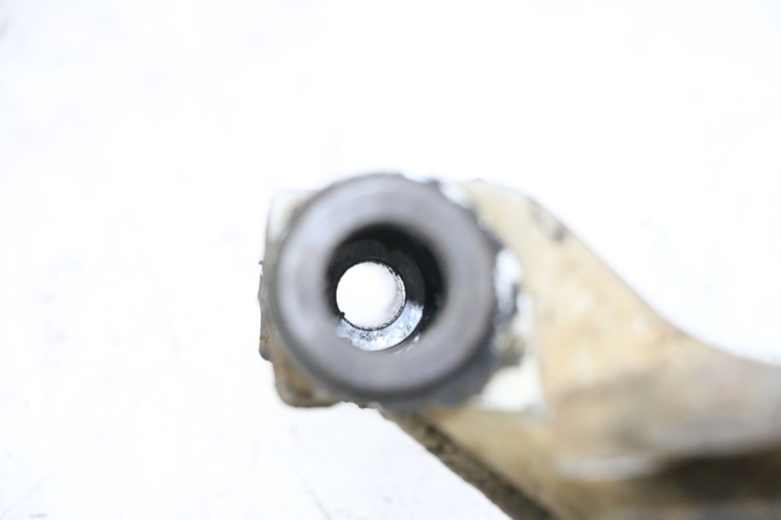 photo de SUPPORTO PINZA POSTERIORE YAMAHA YFM GRIZZLY 550 (2008 - 2015)