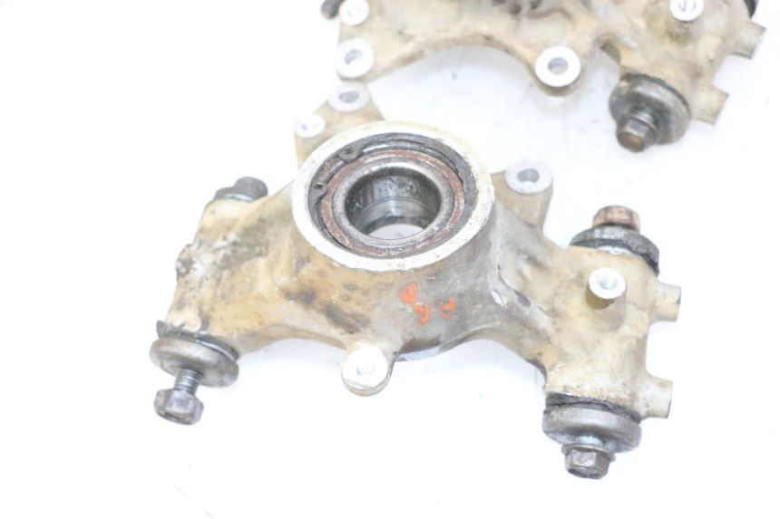 photo de SUPPORTO PINZA POSTERIORE YAMAHA YFM GRIZZLY 550 (2008 - 2015)