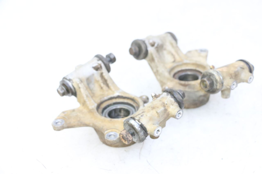 photo de SUPPORTO PINZA POSTERIORE YAMAHA YFM GRIZZLY 550 (2008 - 2015)