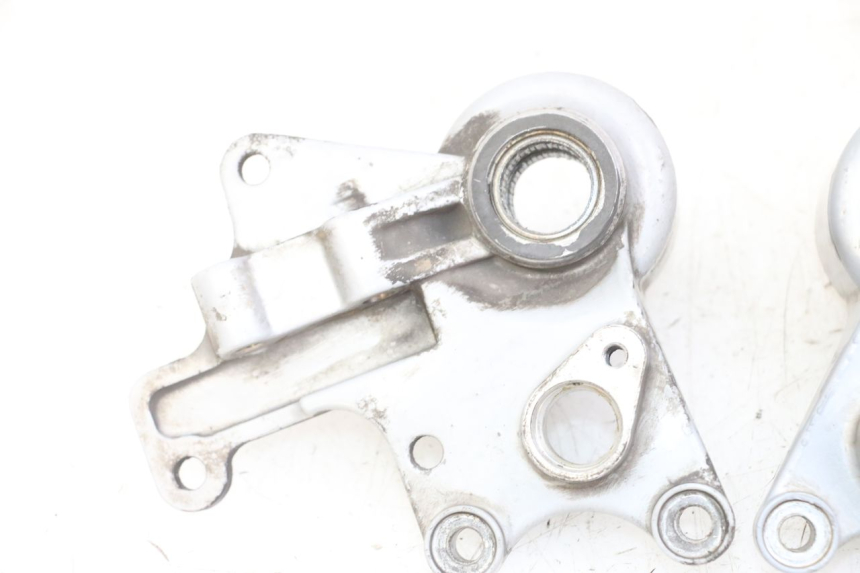 photo de SUPPORTO PINZA ANTERIORE PIAGGIO IE MP3 YOURBAN 300 (2011 - 2016)