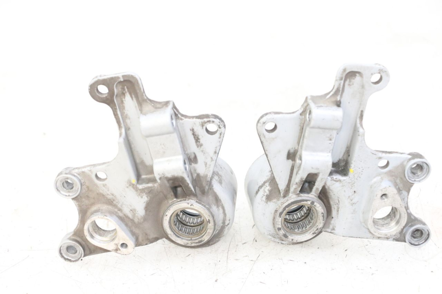 photo de SUPPORTO PINZA ANTERIORE PIAGGIO MP3 LT 400 (2007 - 2012)