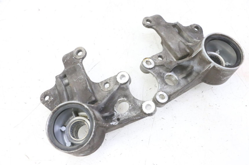 photo de SUPPORTO PINZA ANTERIORE PIAGGIO MP3 LT 300 (2010 - 2016)