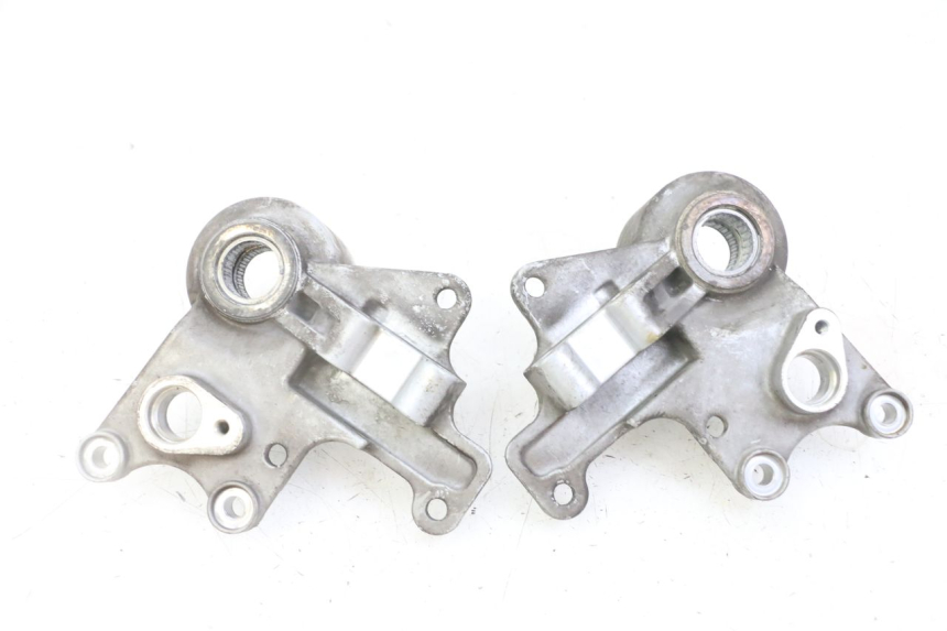 photo de SUPPORTO PINZA ANTERIORE PIAGGIO MP3 LT 300 (2010 - 2016)