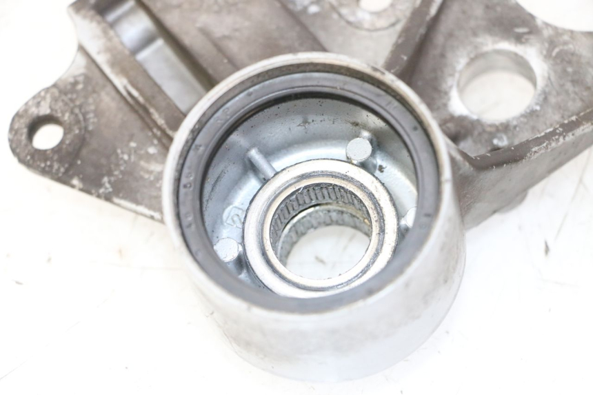 photo de SUPPORTO PINZA ANTERIORE PIAGGIO MP3 LT 300 (2010 - 2016)