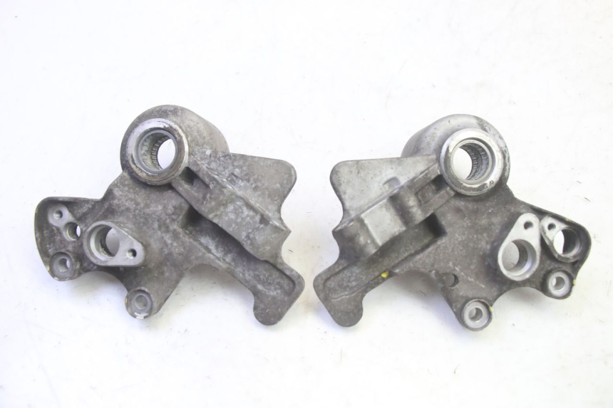 photo de SUPPORTO PINZA ANTERIORE PIAGGIO MP3 500 (2016 - 2018) - Vista principale