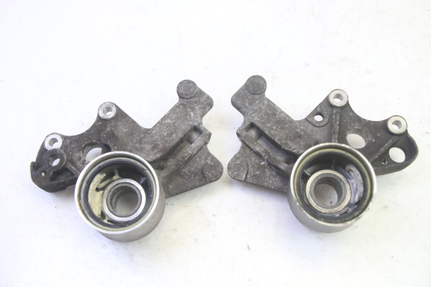 photo de SUPPORTO PINZA ANTERIORE PIAGGIO MP3 500 (2016 - 2018) - Vista d'insieme del prodotto