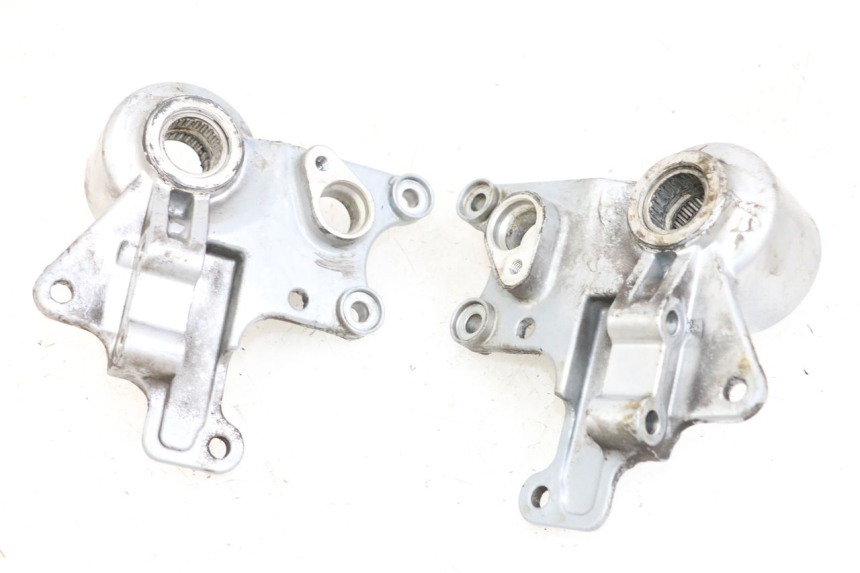photo de SUPPORTO PINZA ANTERIORE PIAGGIO MP3 500 (2011 - 2015)