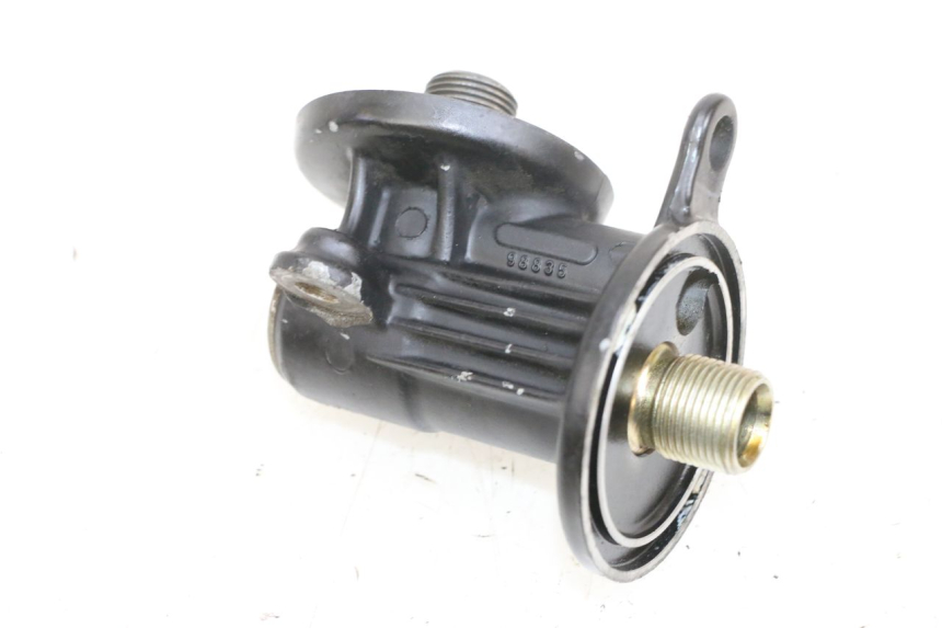 photo de SUPPORTO FILTRO OLIO MV AGUSTA BRUTALE R WALLY 910 (2008 - 2008) - Primo piano tecnico