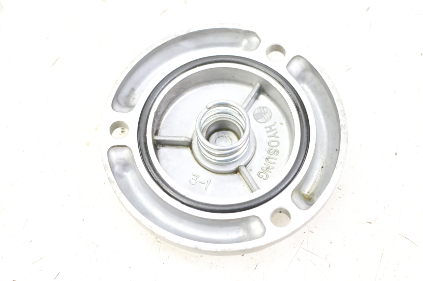 photo de SUPPORTO FILTRO OLIO HYOSUNG GTR 125 (2006 - 2008)