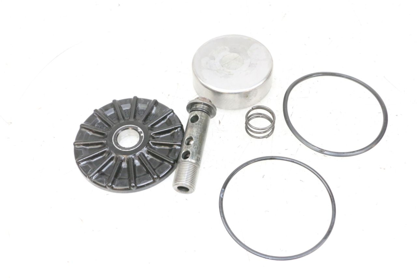 photo de SUPPORTO FILTRO OLIO KAWASAKI ZR 7 750 (1999 - 2001) - Dettaglio del componente