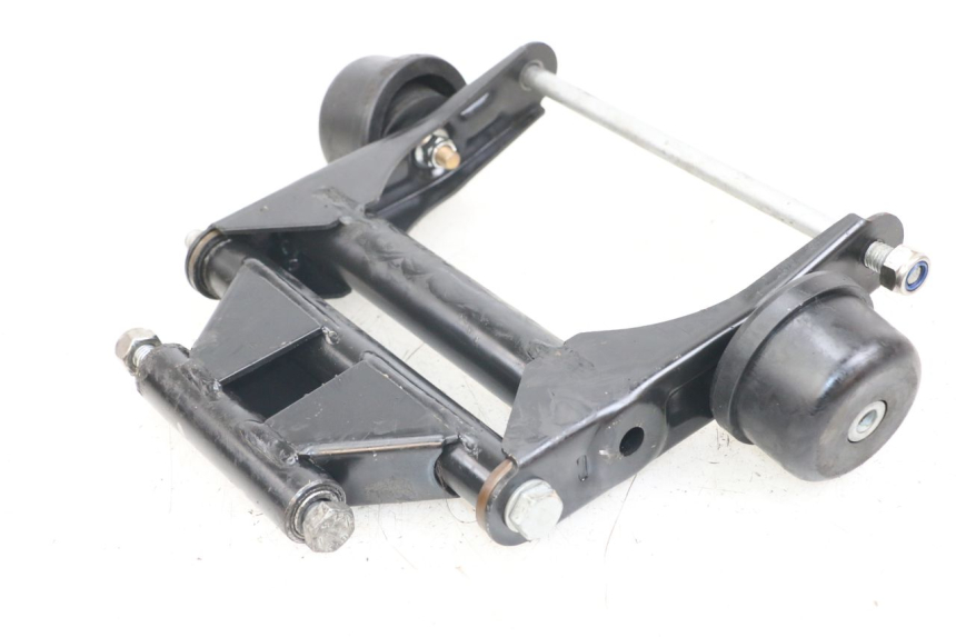 photo de SUPPORTO MOTORE APRILIA SCARABEO GT 125 (1999 - 2007)