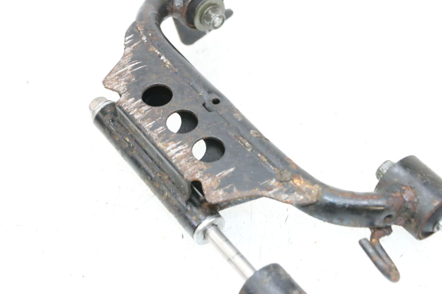 photo de SUPPORTO MOTORE MBK FLAME X 125 (2007 - 2016) - Dettagli dei punti di fissaggio