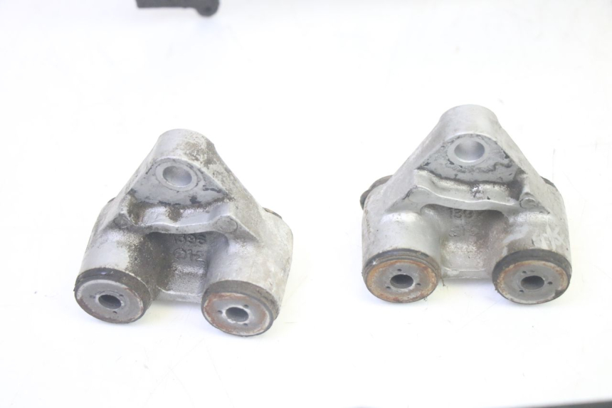 photo de SUPPORTO MOTORE KAWASAKI GPZ RX 1000 (1986 - 1988) - Altra angolazione