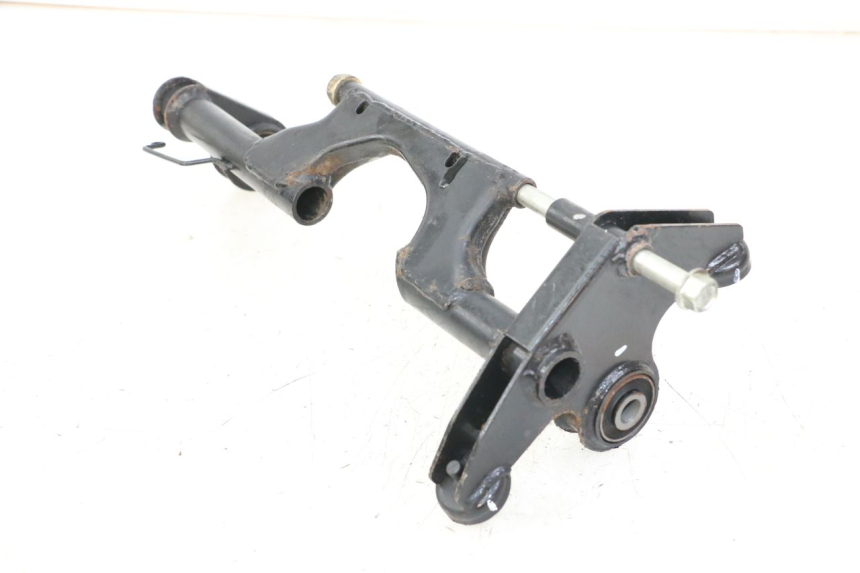 photo de SUPPORTO MOTORE KYMCO GRAND DINK 125 (2008 - 2014)