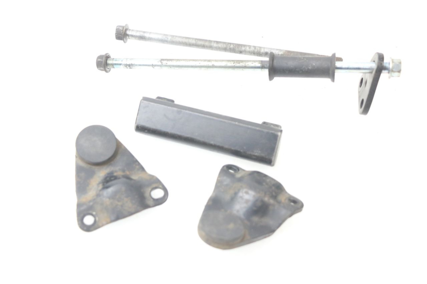 photo de SUPPORTO MOTORE KAWASAKI GTR 1000 (1994 - 2004)