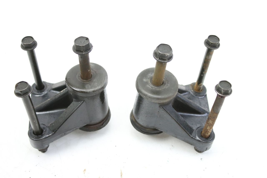 photo de SUPPORTO MOTORE KAWASAKI ZEPHYR 1100 ( - 1995)