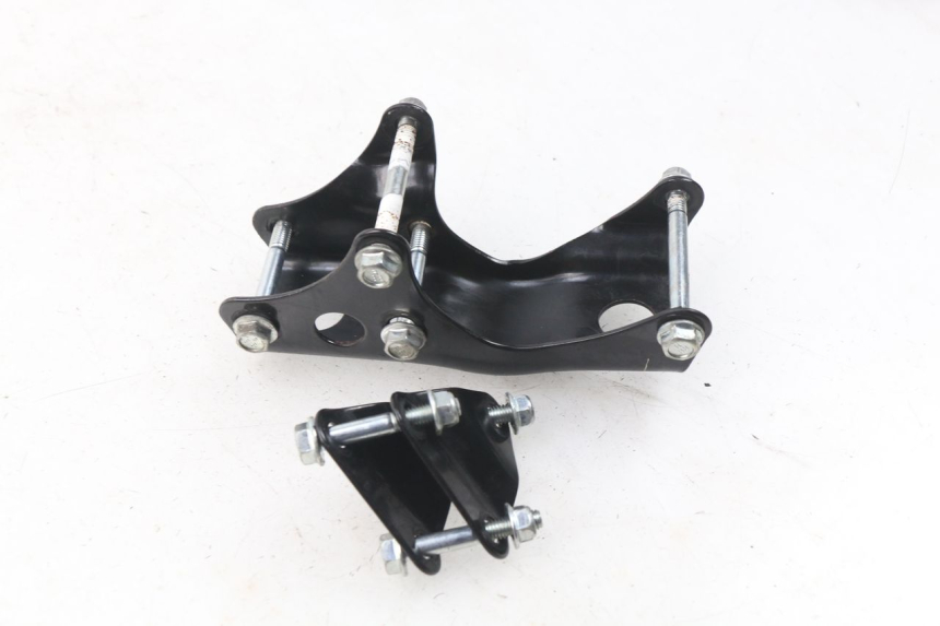 photo de SUPPORTO MOTORE MASH SEVENTY FIVE 125 (2013 - 2021)