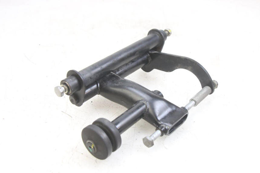 photo de SUPPORTO MOTORE PIAGGIO MEDLEY 125 (2016 - 2023)