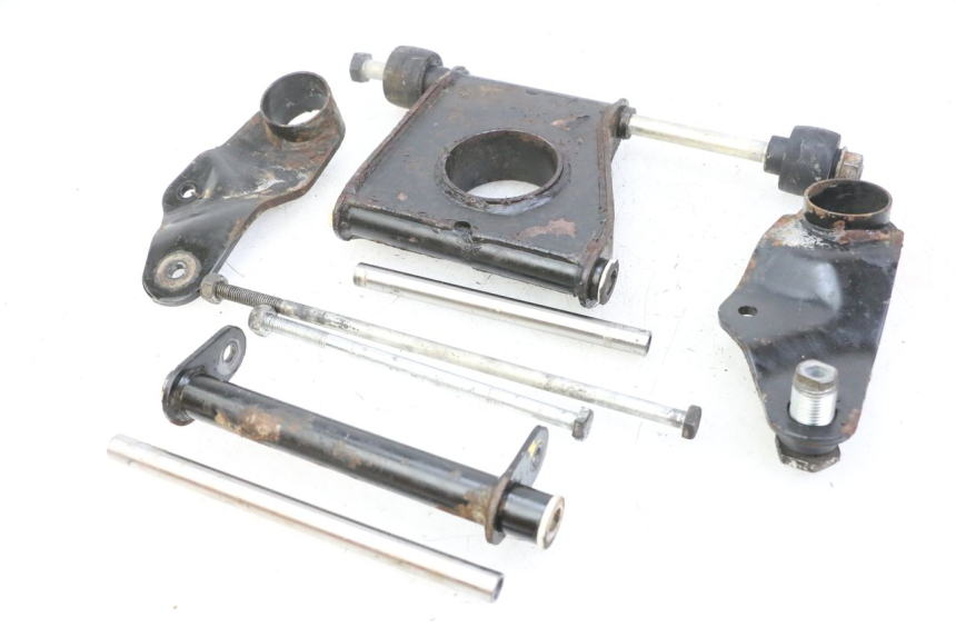 photo de SUPPORTO MOTORE PIAGGIO MP3 LT 400 (2007 - 2012) - Dettaglio del componente