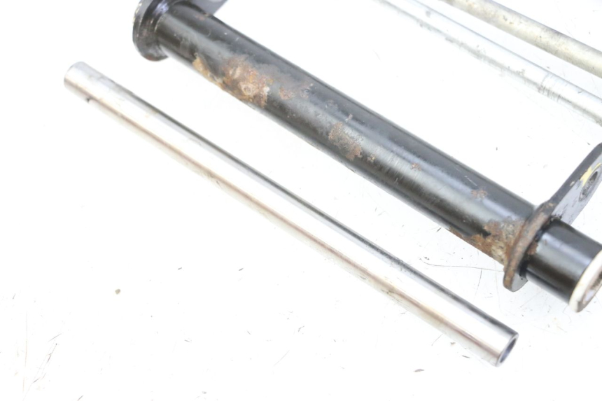 photo de SUPPORTO MOTORE PIAGGIO MP3 LT 400 (2007 - 2012) - Stato della superficie e materiale