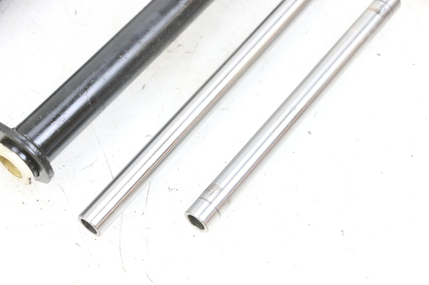 photo de SUPPORTO MOTORE PIAGGIO MP3 LT 400 (2007 - 2012) - Vista d'insieme del prodotto