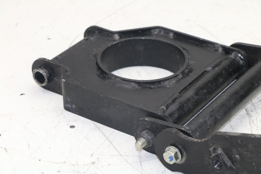 photo de SUPPORTO MOTORE PEUGEOT METROPOLIS 400 (2011 - 2016)