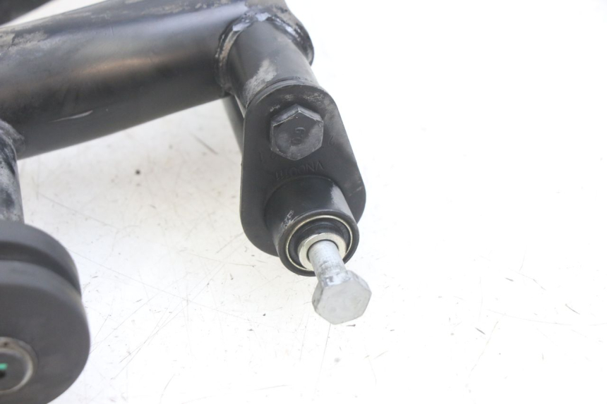 photo de SUPPORTO MOTORE PIAGGIO MEDLEY 125 (2016 - 2023)