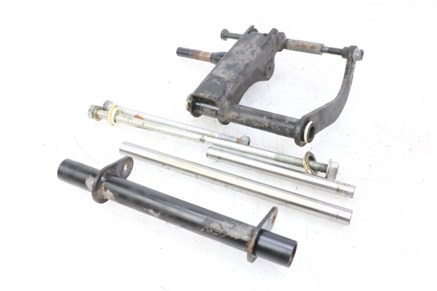 photo de SUPPORTO MOTORE PIAGGIO VESPA GRANTURISMO 200 (2004 - 2005)