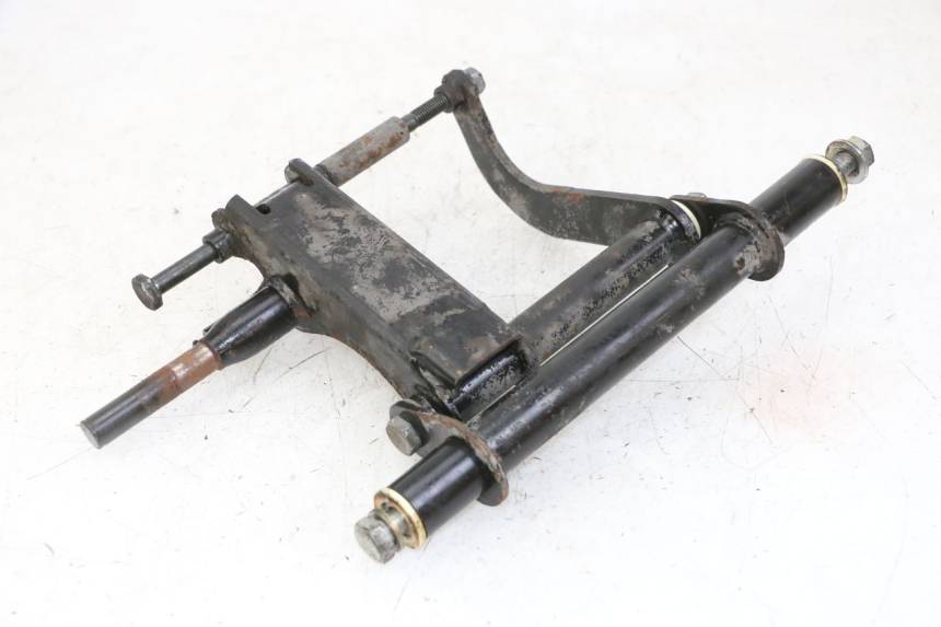 photo de SUPPORTO MOTORE PIAGGIO VESPA GRANTURISMO 200 (2004 - 2005)