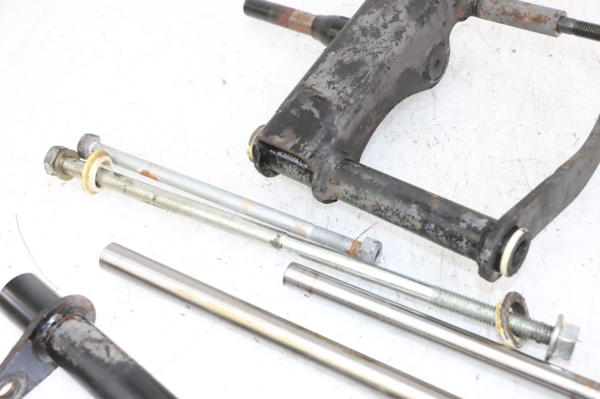 photo de SUPPORTO MOTORE PIAGGIO VESPA GRANTURISMO 200 (2004 - 2005)