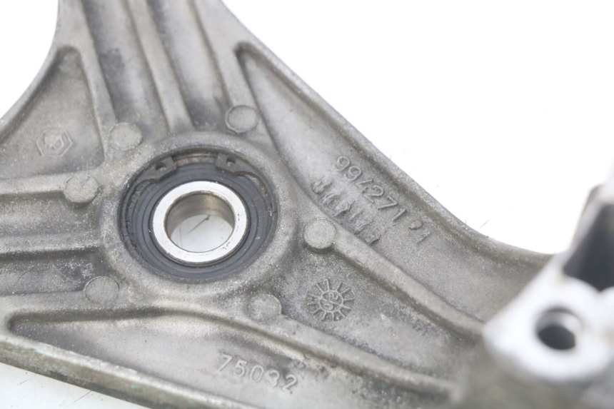 photo de SUPPORTO MOTORE PIAGGIO X9 EVOLUTION 500 (2003 - 2005)