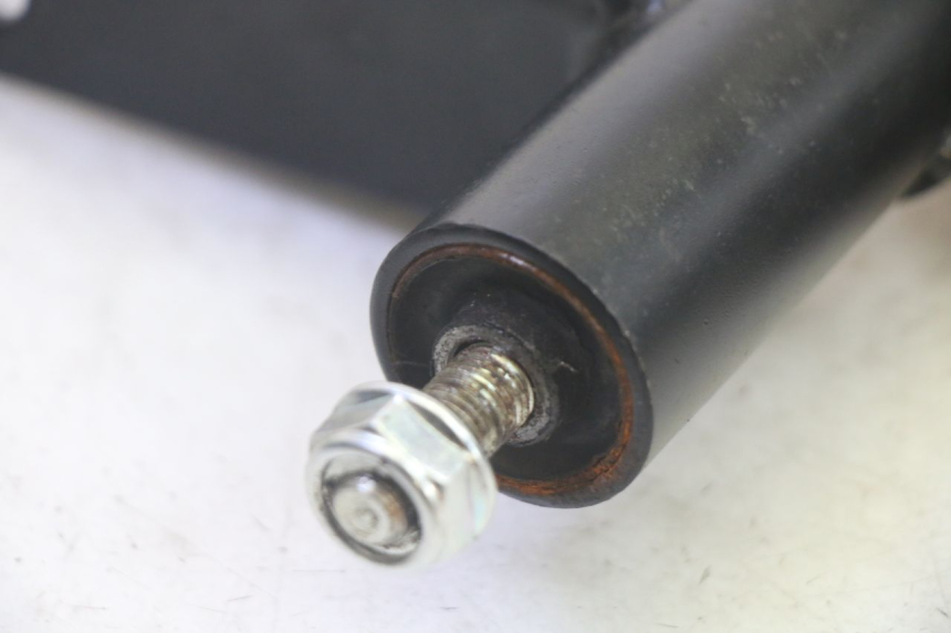 photo de SUPPORTO MOTORE JM MOTORS SANTANA EVO 50 (2024 - 2026) - Altra angolazione