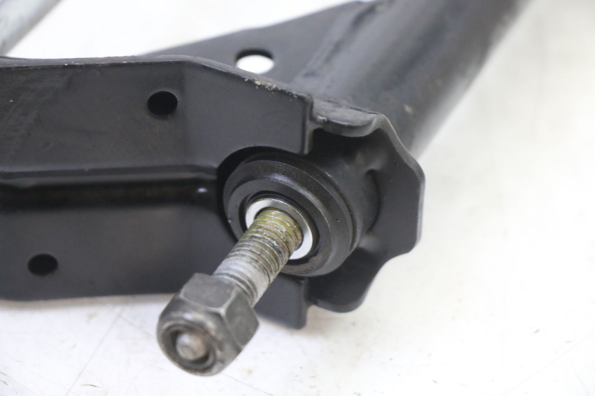 photo de SUPPORTO MOTORE PEUGEOT SATELIS 125 (2013 - 2018)
