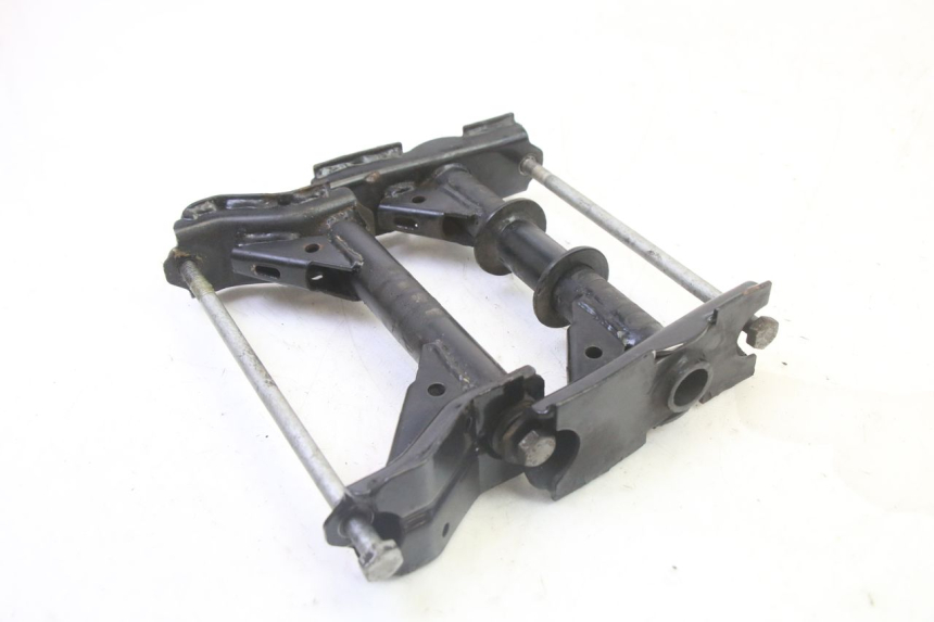 photo de SUPPORTO MOTORE PEUGEOT SATELIS 125 (2013 - 2018)