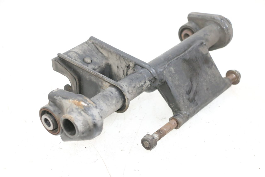 photo de SUPPORTO MOTORE PEUGEOT SPEEDFIGHT 4 4T EFI 50 (2021 - 2025) - Dettagli dei punti di fissaggio