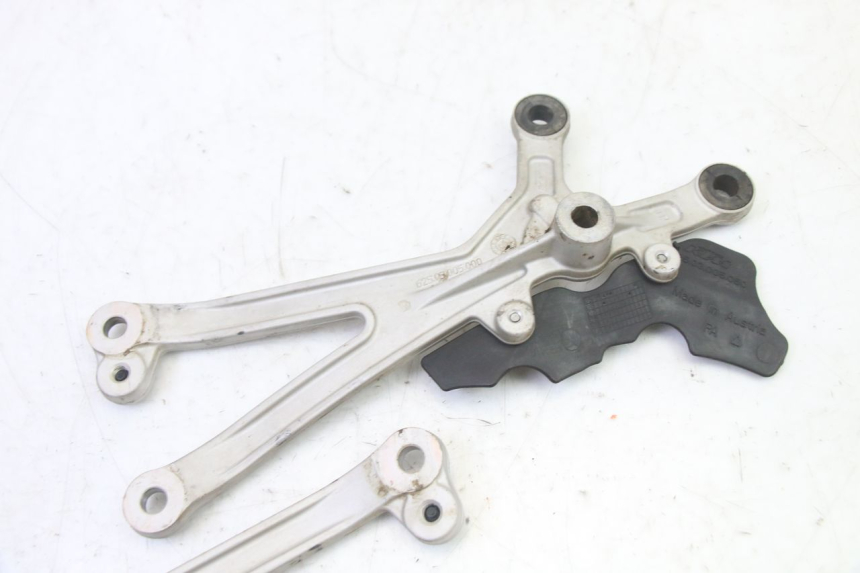 photo de SUPPORTO MOTORE KTM SUPERENDURO R 950 (2005 - 2009)