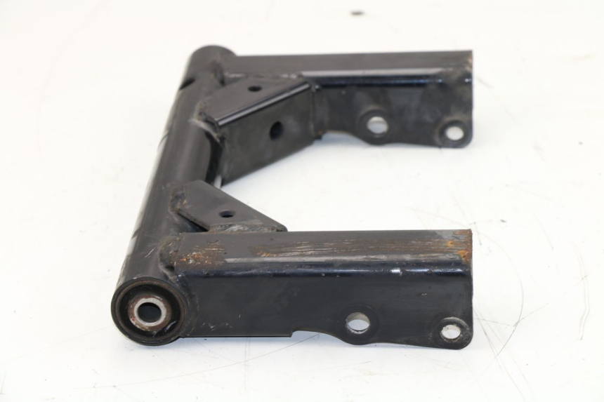 photo de SUPPORTO MOTORE YAMAHA TRICITY 125 (2012 - 2016)