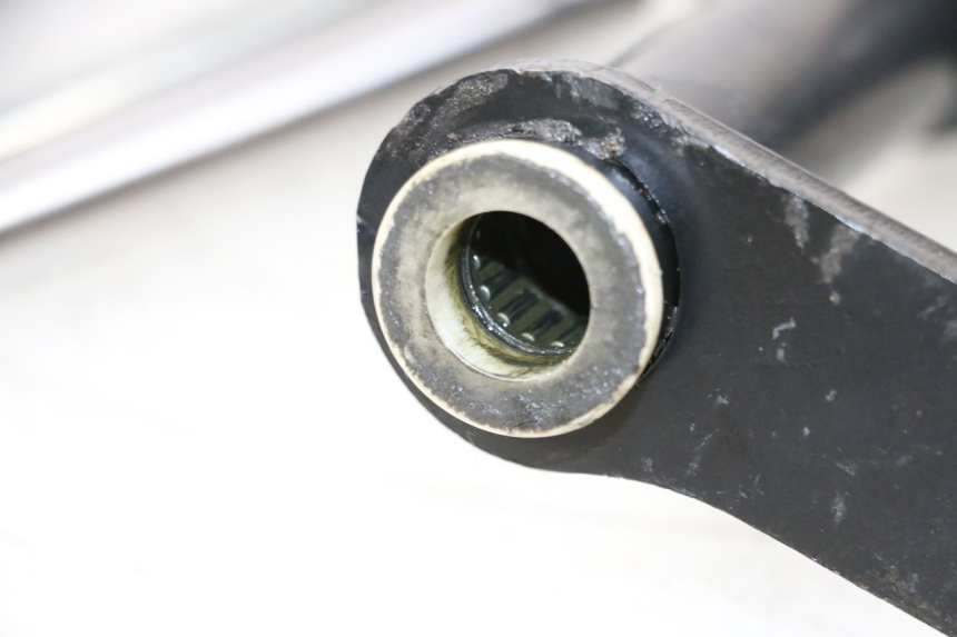 photo de SUPPORTO MOTORE PIAGGIO VESPA GTS SUPER IE 125 (2009 - 2016) - Ispezione visiva dettagliata