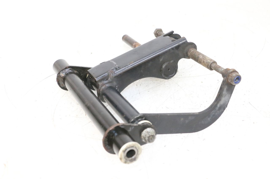 photo de SUPPORTO MOTORE PIAGGIO VESPA GTS SUPER IE 125 (2009 - 2016) - Vista d'insieme del prodotto